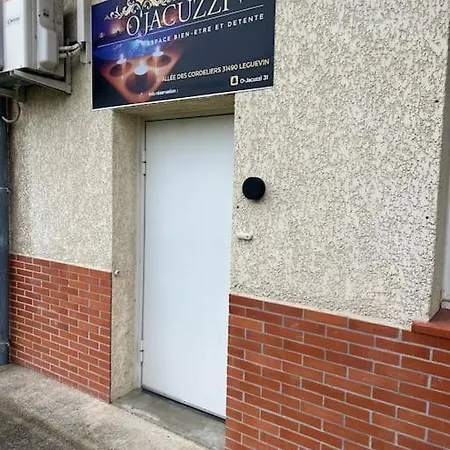 O'jacuzzi شقة Leguevin