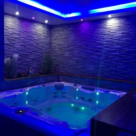 شقة O'jacuzzi *