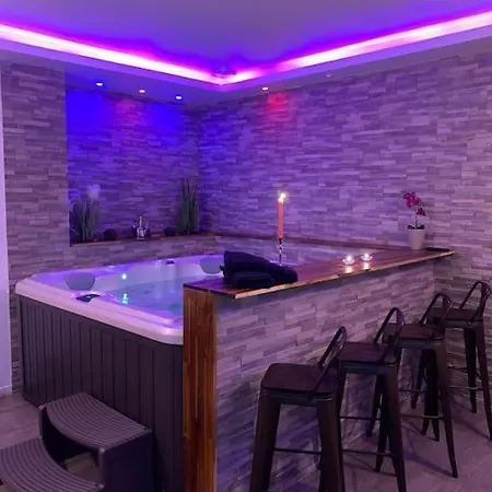 O'jacuzzi Apartment
